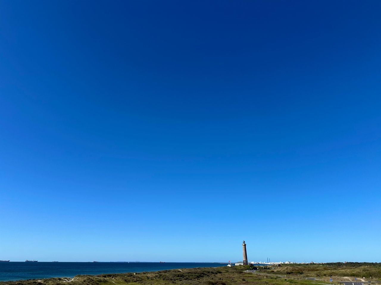 260527 Empty skys