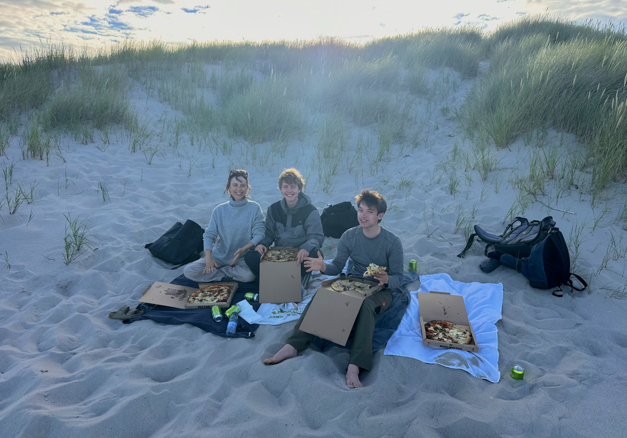 260623 beach pizza