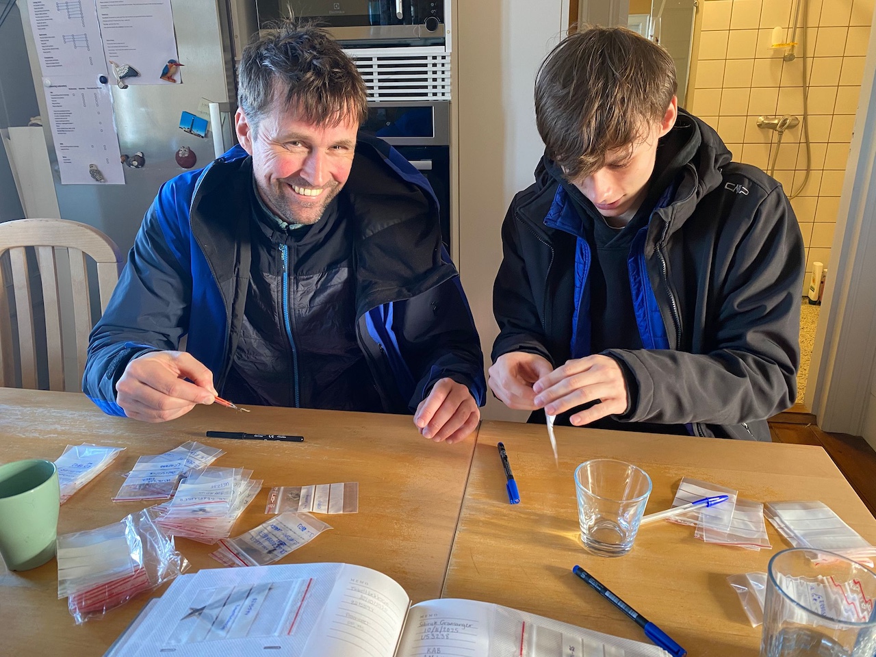 Peter Brodersen and son 040426