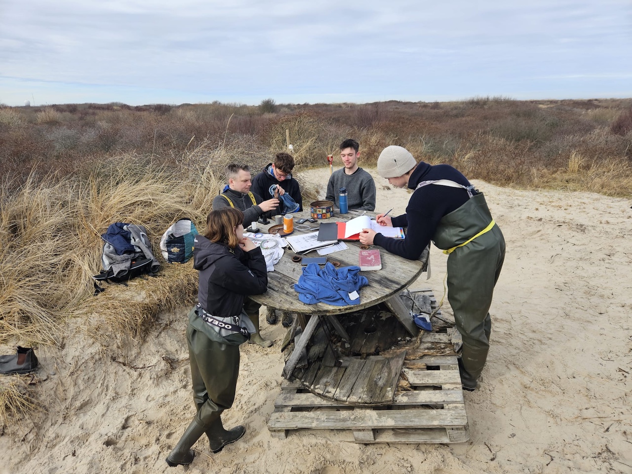 volunteers at kabeltromeln 20 03 26