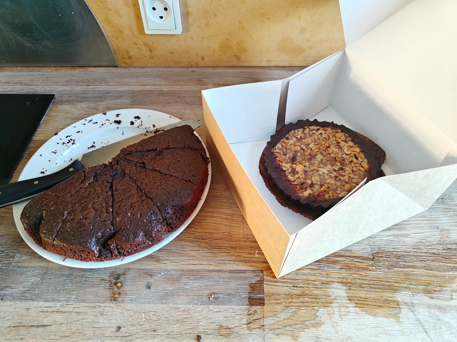 two_cakes.jpg